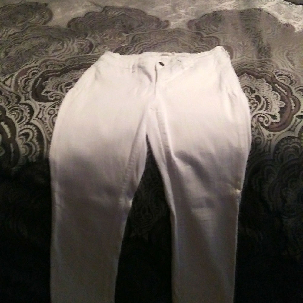 White Jeans